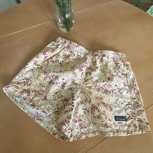 Patagonia Floral 5” Baggies